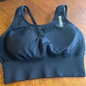 Gymshark energy seamless crop top- black size small